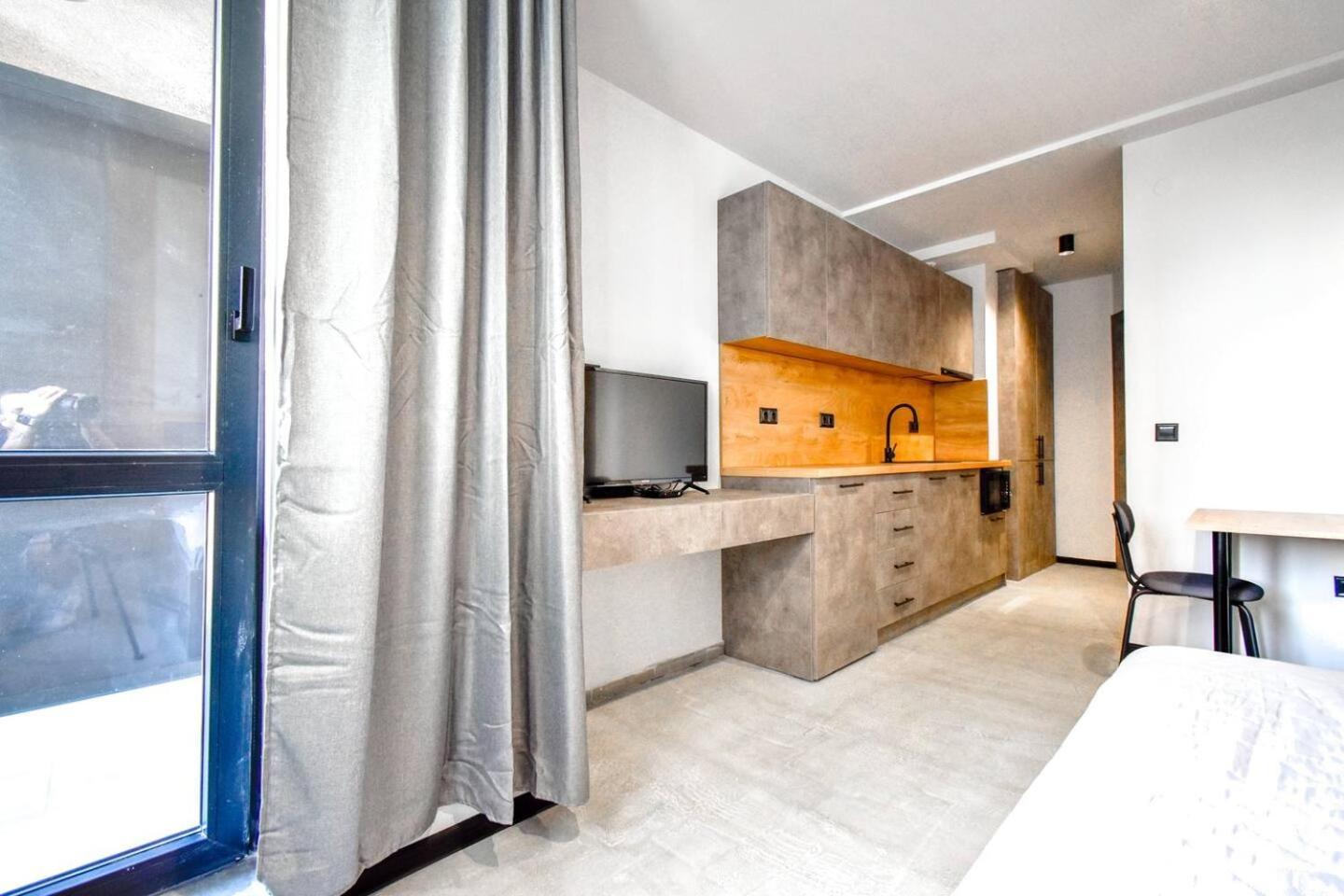6 Studios 6 Bathrooms 2 Levels Kitchens Sofia Exterior photo